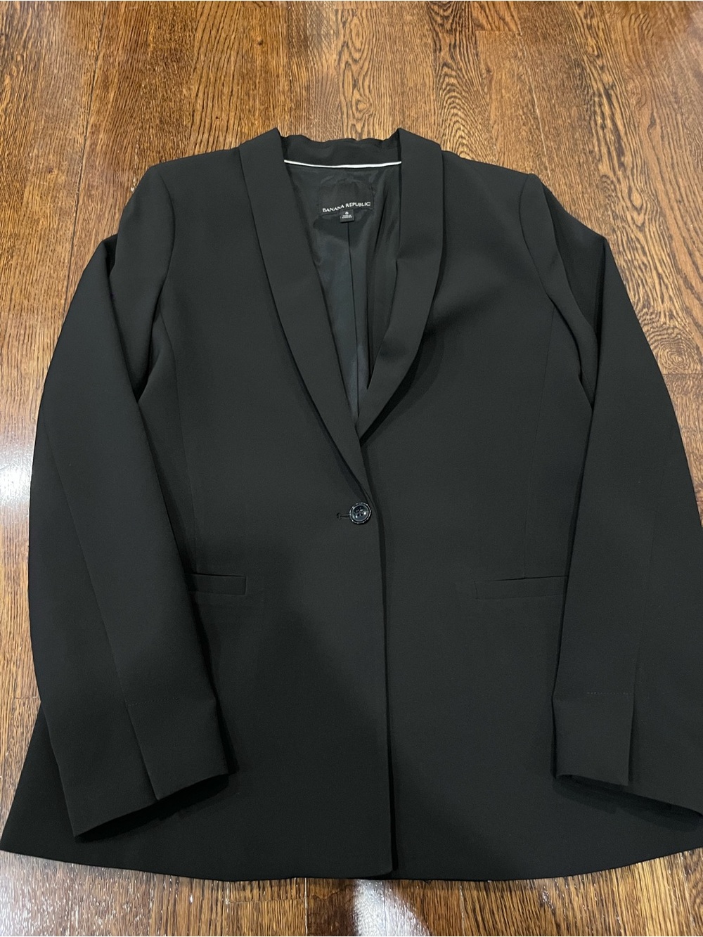 Banana Republic Black Women's Single-Button Shawl Blazer